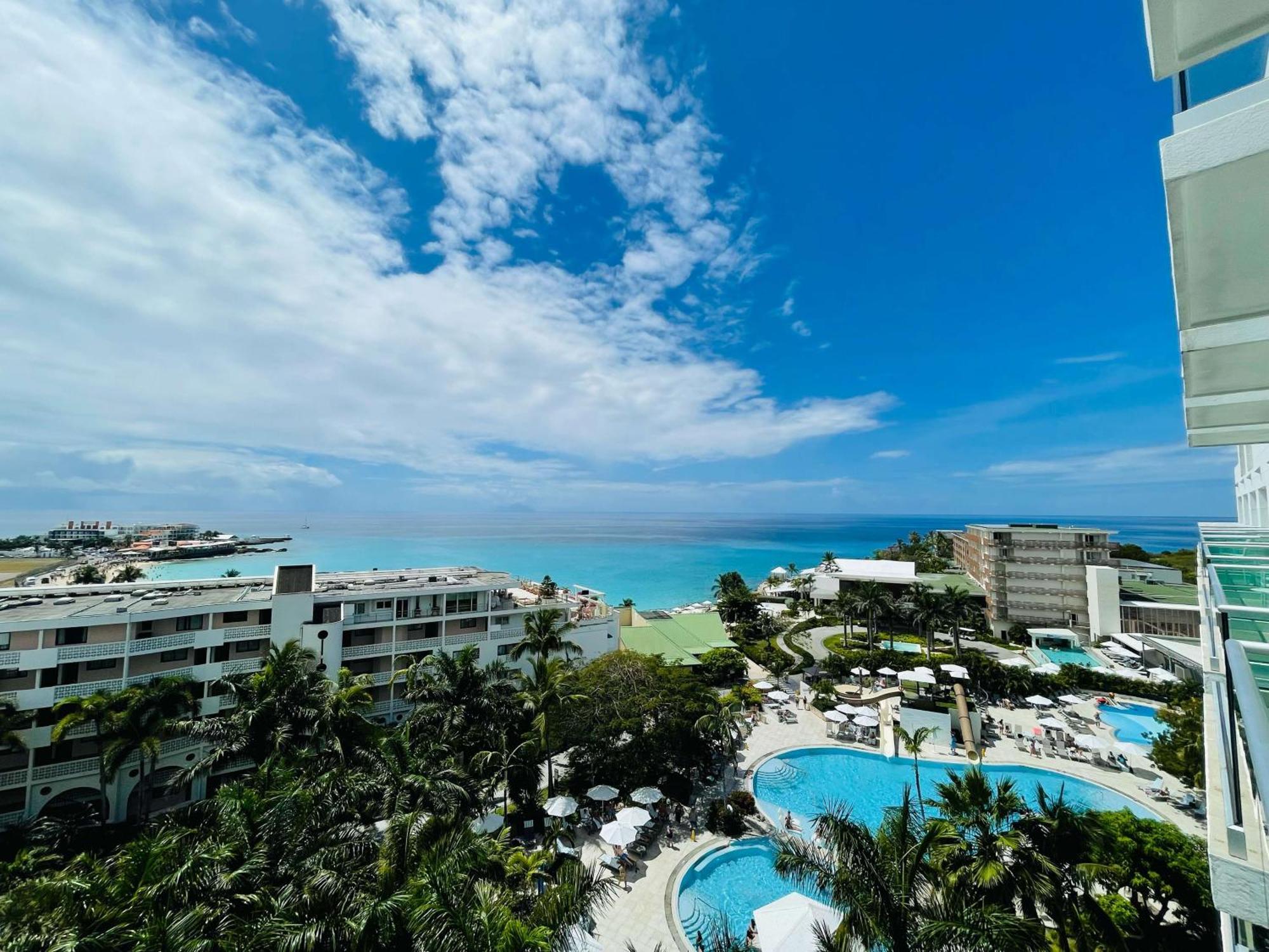Sonesta Maho Beach All Inclusive Resort Casino & Spa Exterior photo