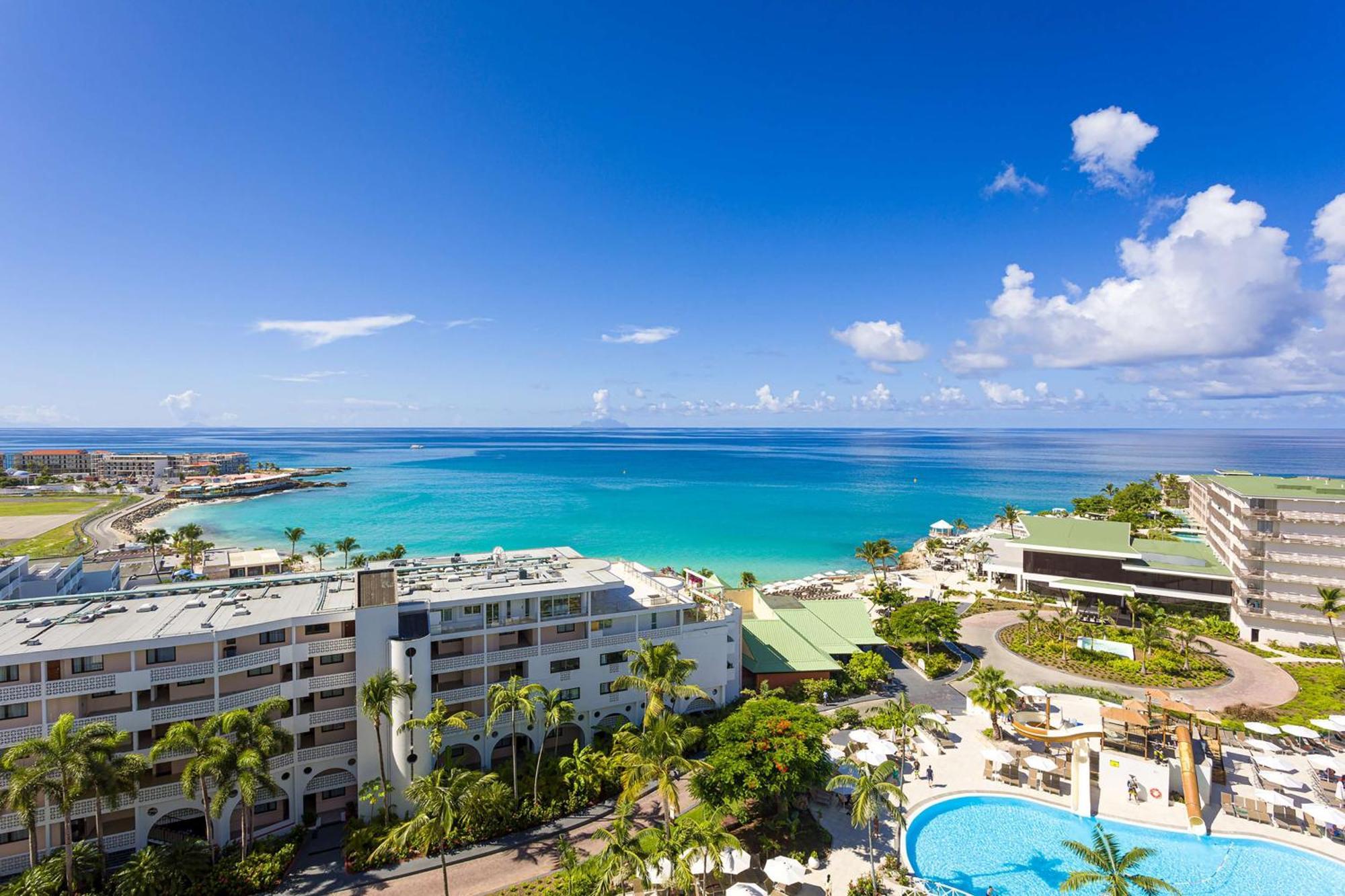 Sonesta Maho Beach All Inclusive Resort Casino & Spa Exterior photo