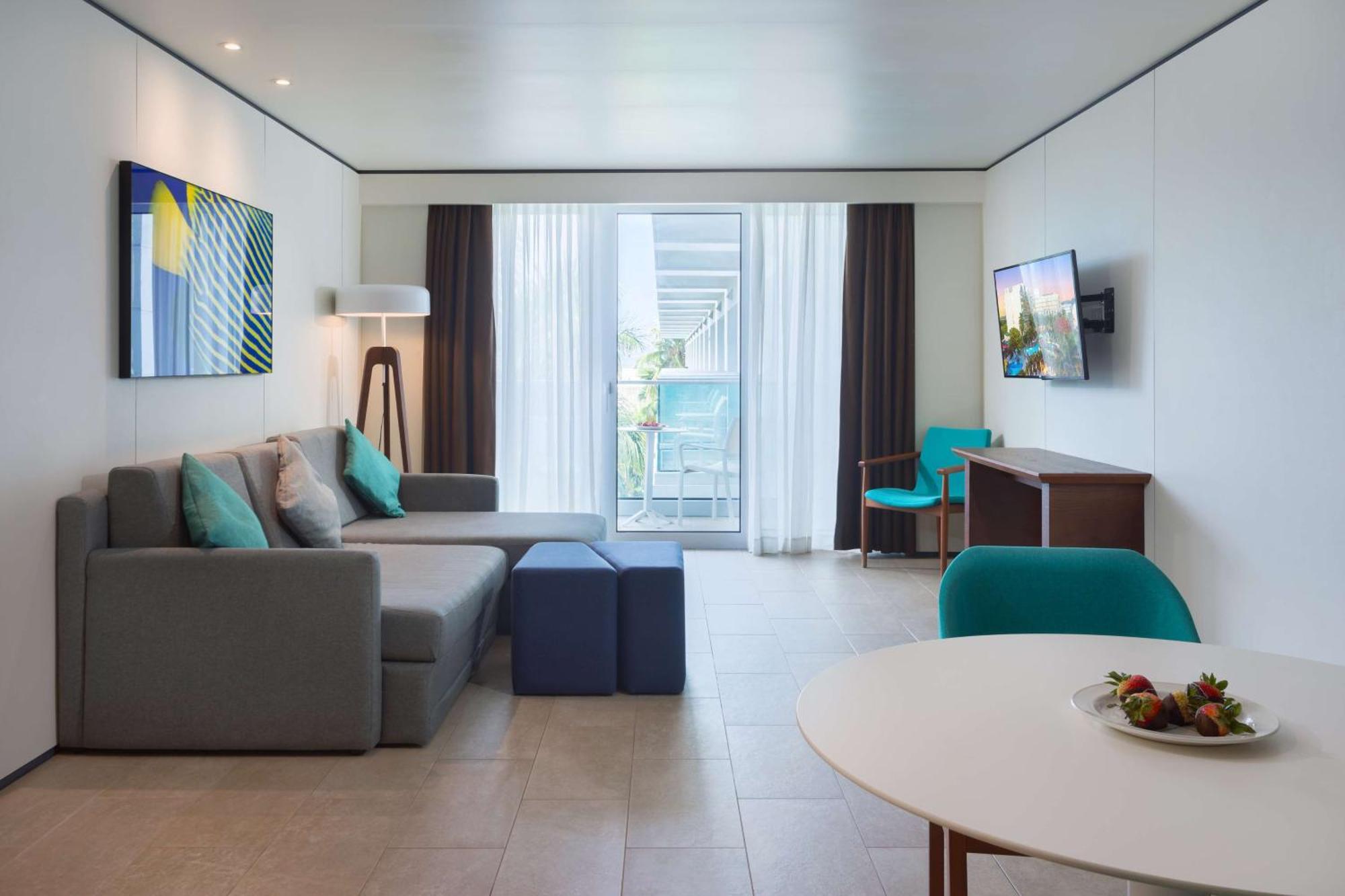 Sonesta Maho Beach All Inclusive Resort Casino & Spa Exterior photo